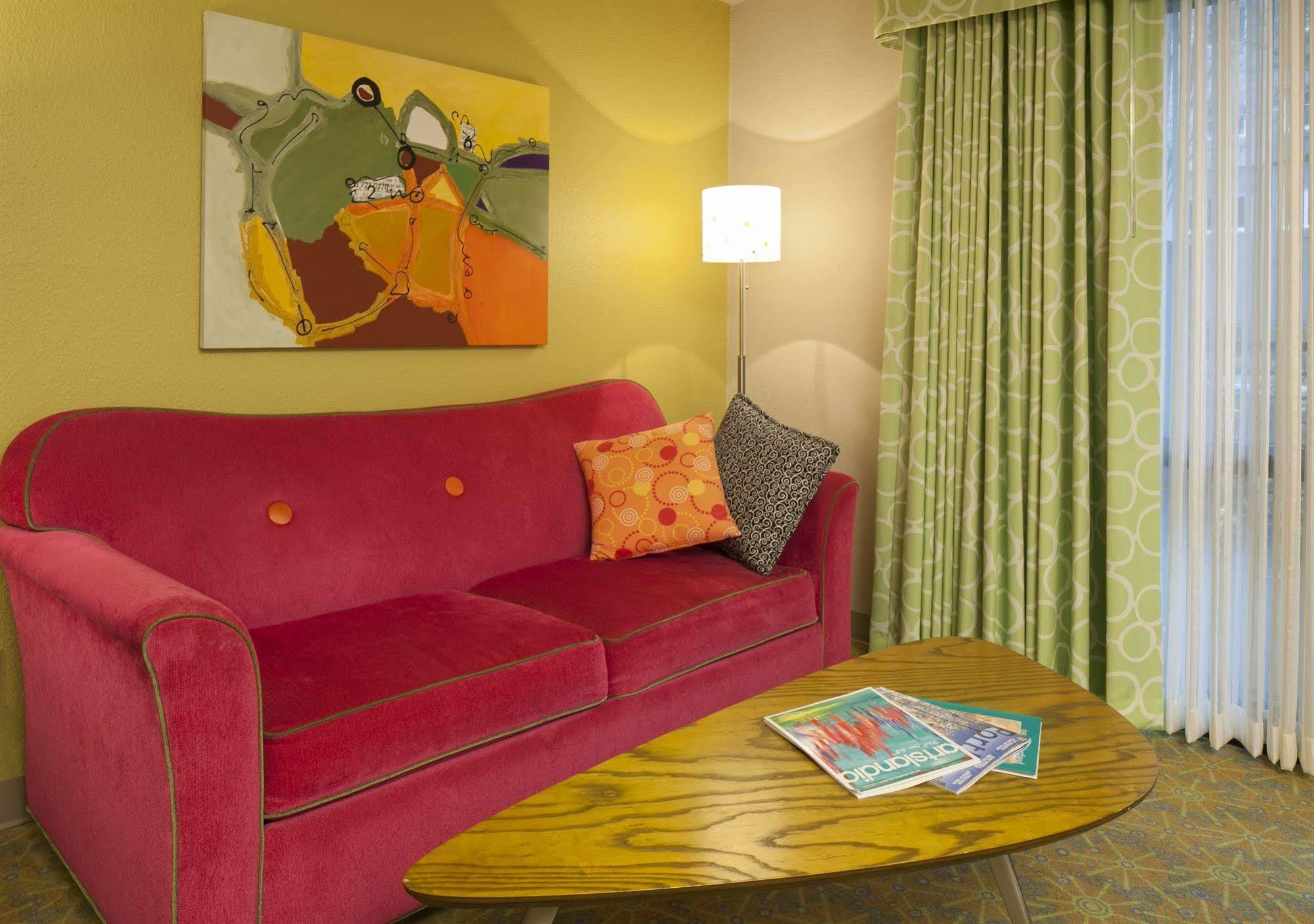 Hotel At Northrup Station 3*
